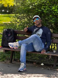 Chico busca chica en Madrid: 