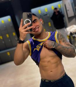 Chico busca chica en Málaga: 