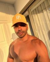 632882934: Chico busca chica en León