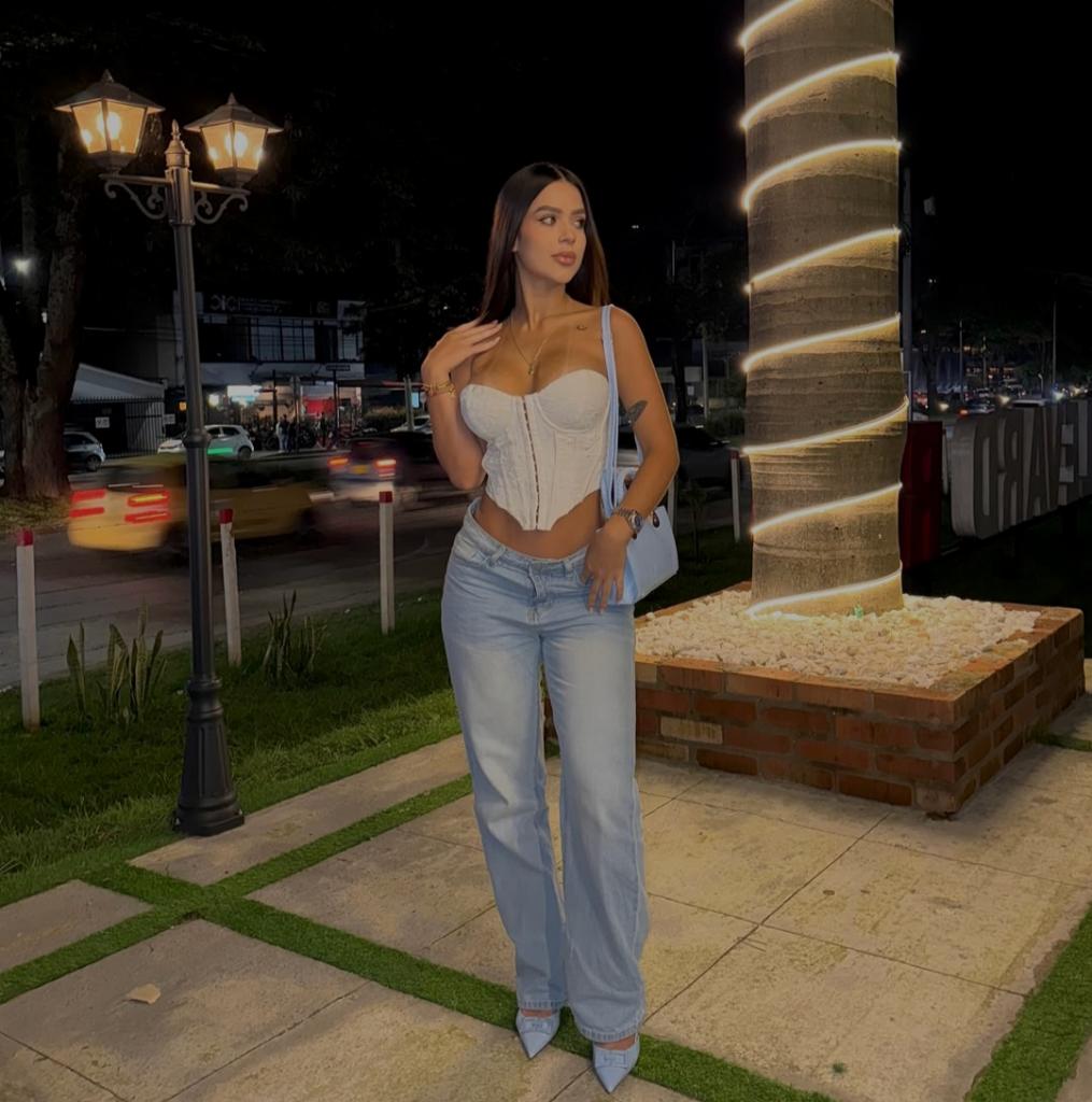 647206944: Chica busca chico en Salamanca