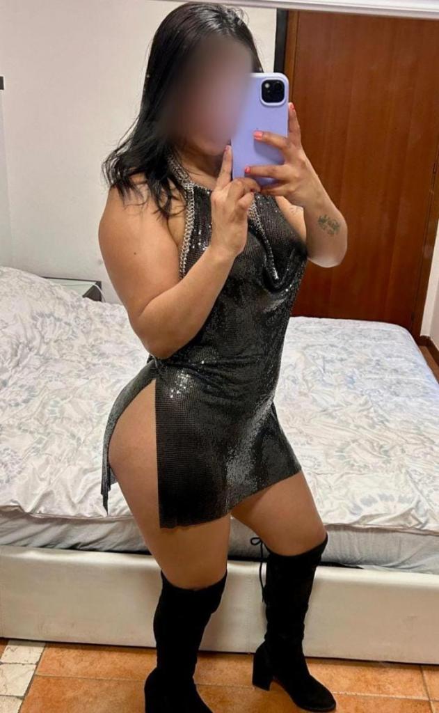 Chica busca chico en Sevilla: 