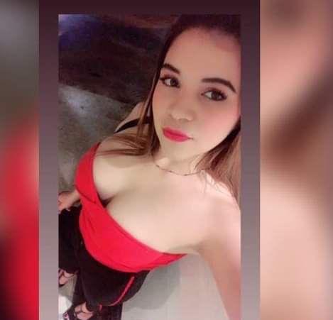 631961178: Chica busca chico en Tarragona