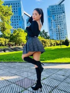 613374373: Chica busca chico en Alicante