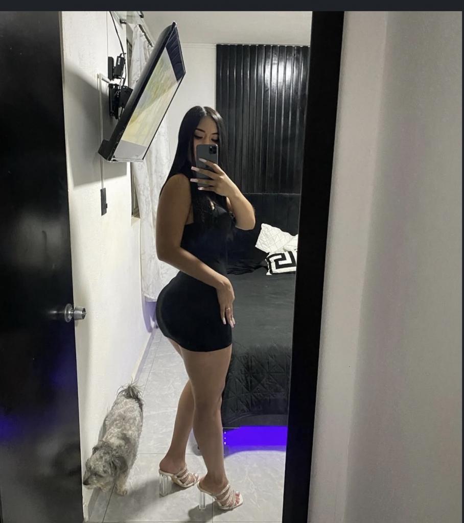 Chica busca chico en Menorca: 