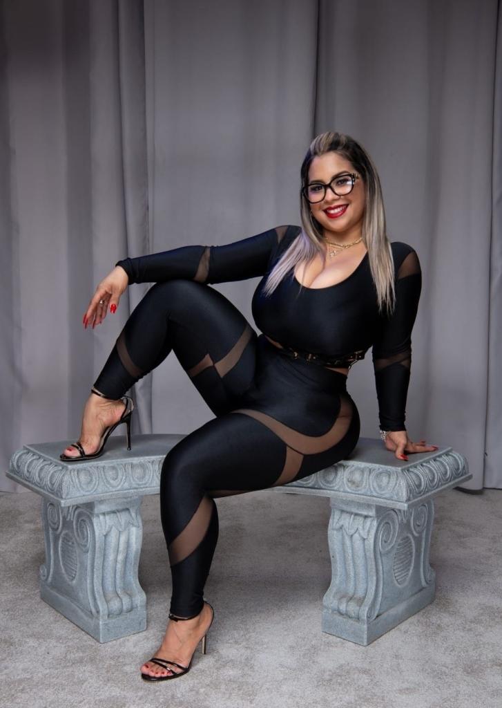 Chica busca chico en Tenerife: 