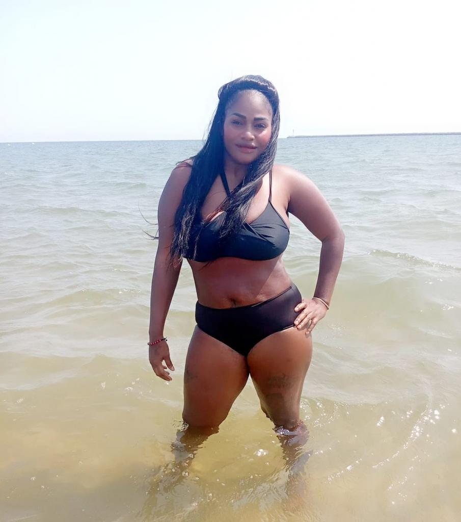 Chica busca chico en Huelva: 