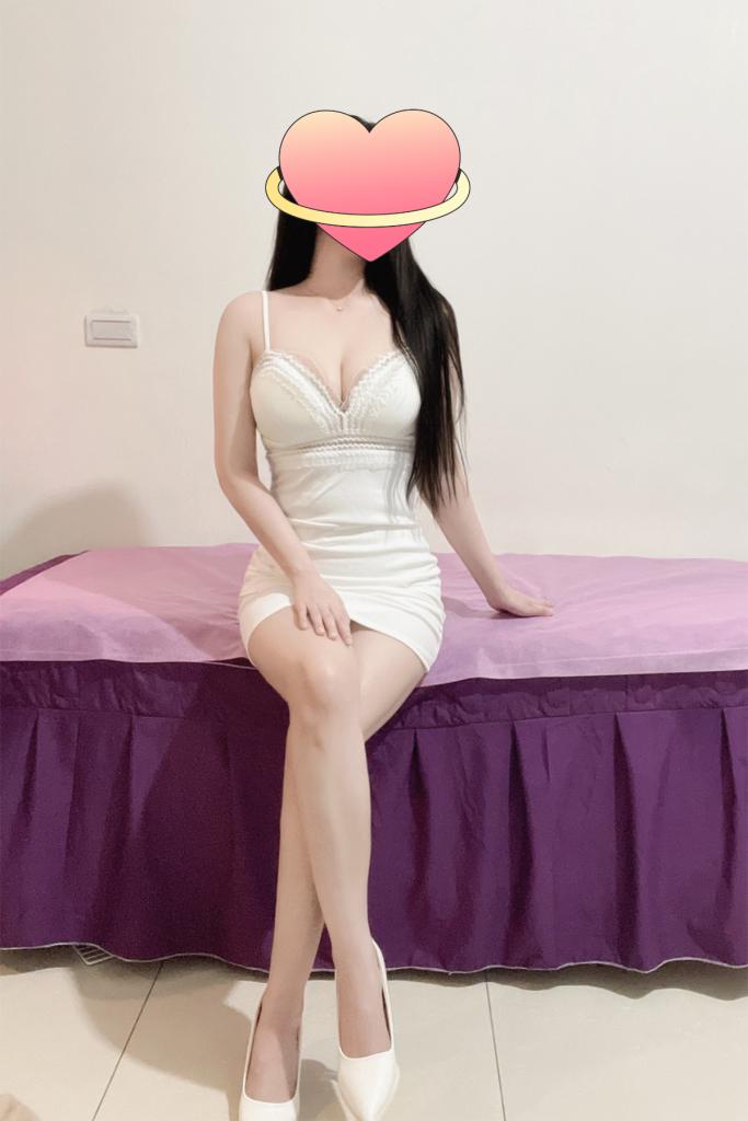 627024788: Chica busca chico en Sevilla