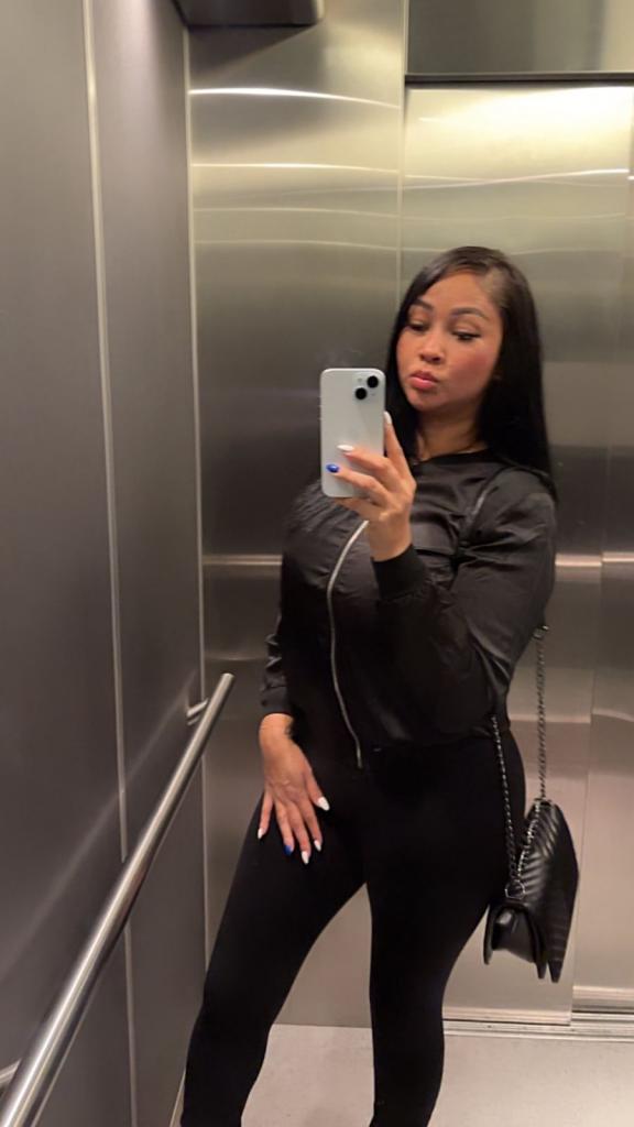 Chica busca chico en Valencia: Chica busca chico