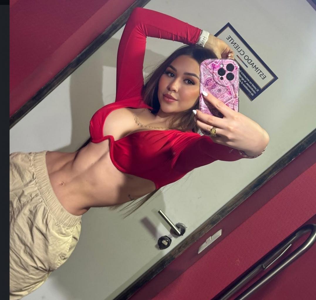 697748773: Transexual en Murcia