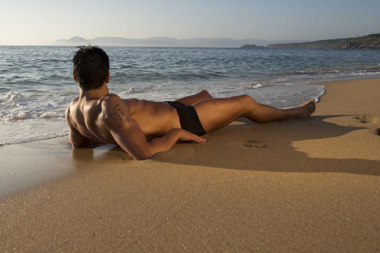 619890867: Chico busca chica en La Coruña