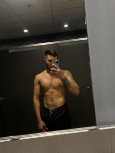 612200728: Chico busca chica en Valencia