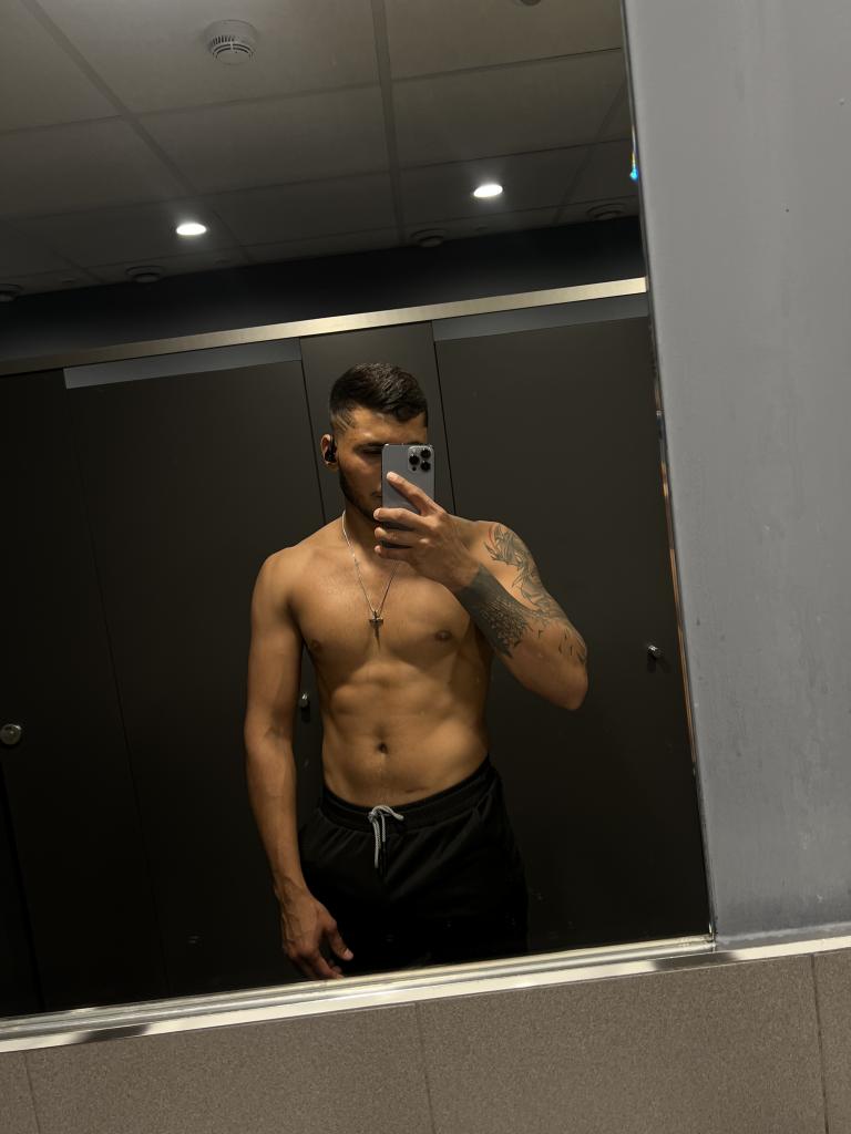 Chico busca chica en Valencia: 