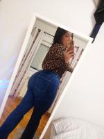 643629375: Chica busca chico en Navarra