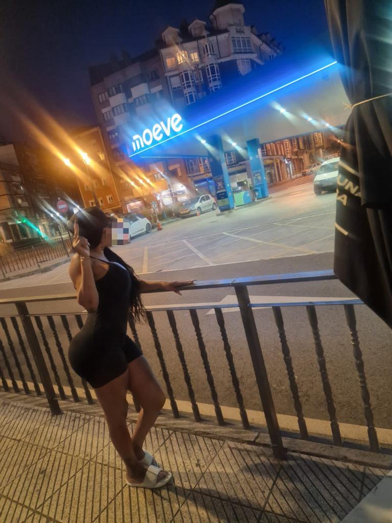 Chica busca chico en Asturias: 