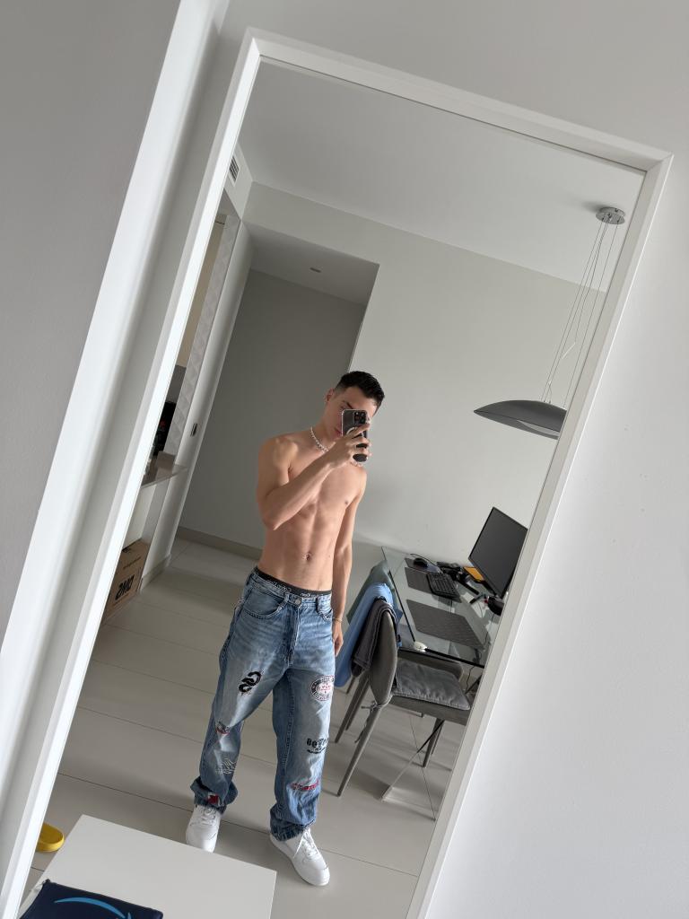 662252388: Chico busca chica en Valencia