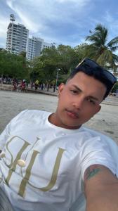 627371929: Chico busca chica en Cantabria