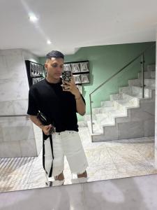 627371929: Chico busca chica en Cantabria