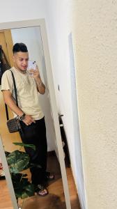 Chico busca chica en Tenerife: 