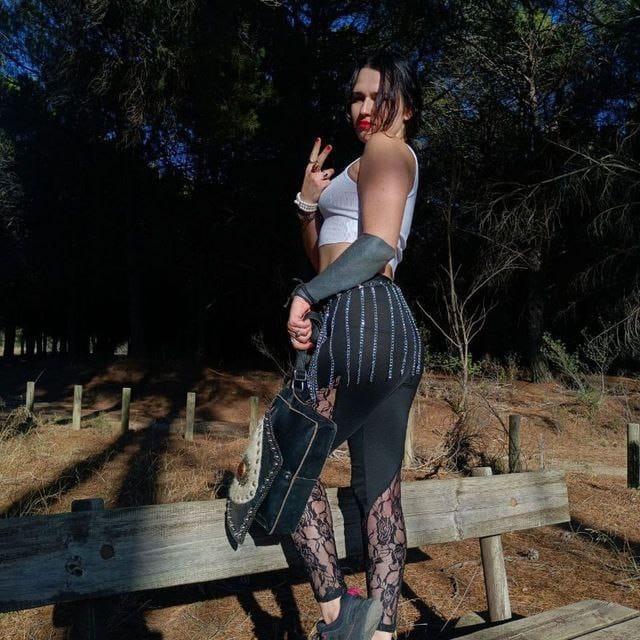 Chica busca chico en Burgos: 