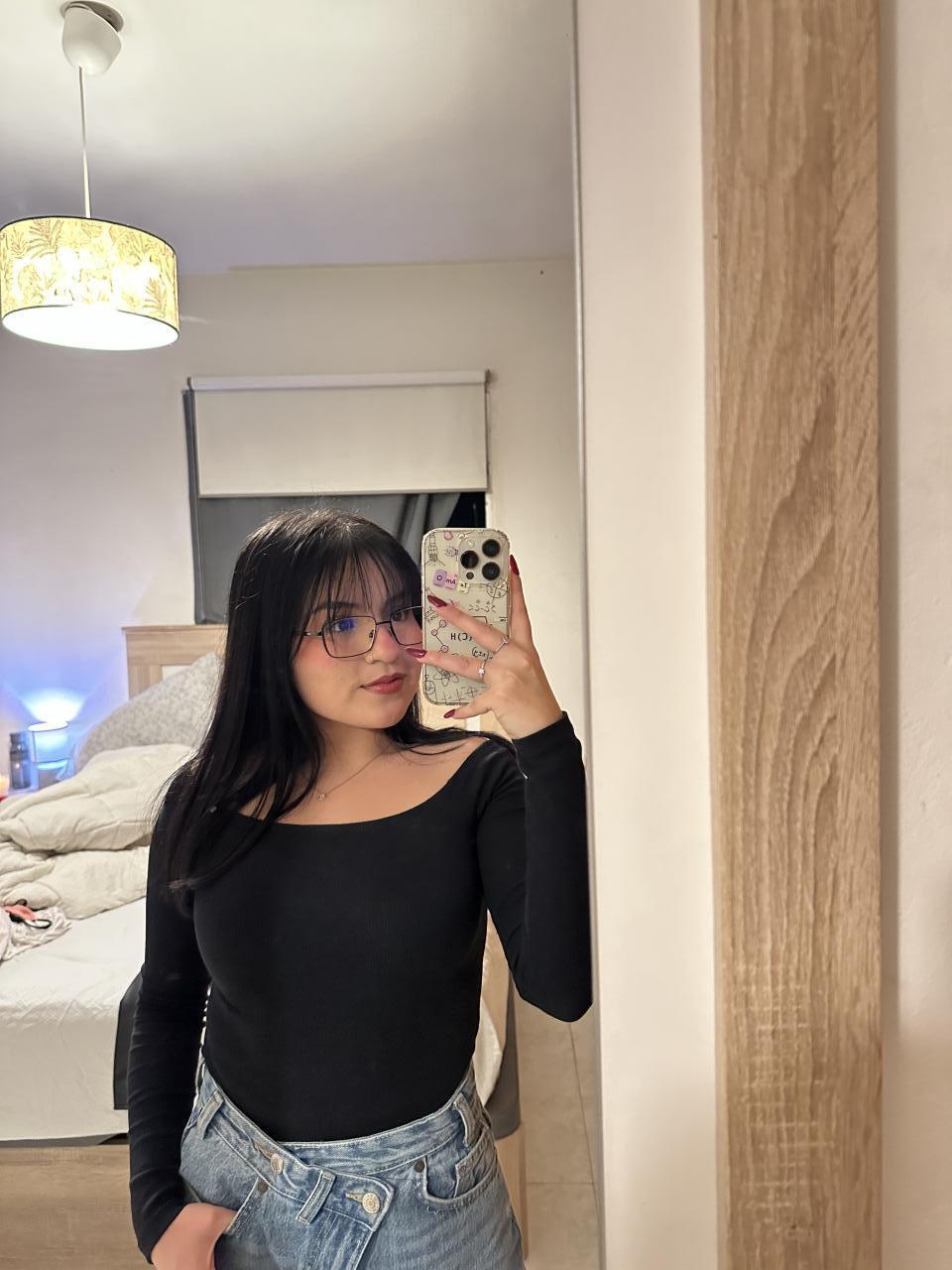 Chica busca chico en Sevilla: 