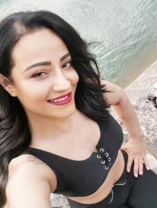 643682877: Transexual en León