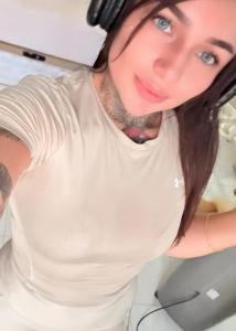 637994852: Chica busca chico en Málaga