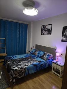 673664572: Chica busca chico en León