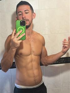 672586458: Chico busca chica en Madrid