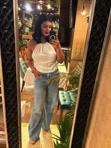 613926708: Chica busca chico en Pontevedra