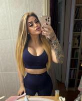 623448399: Chica busca chico en Madrid