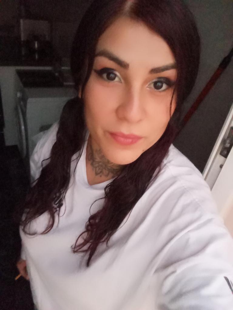 613213209: Chica busca chico en Las Palmas