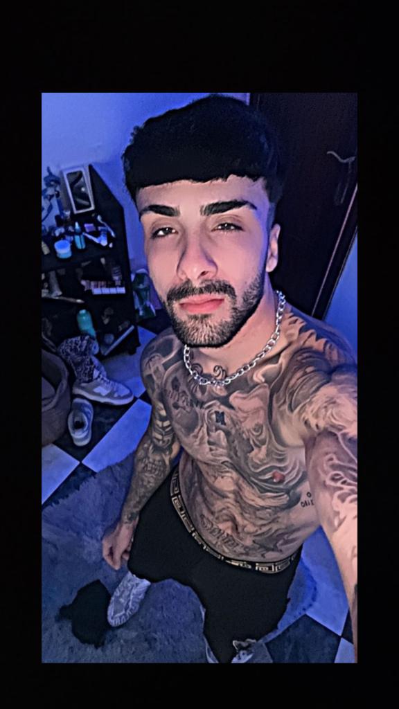 614832332: Chico busca chica en Málaga