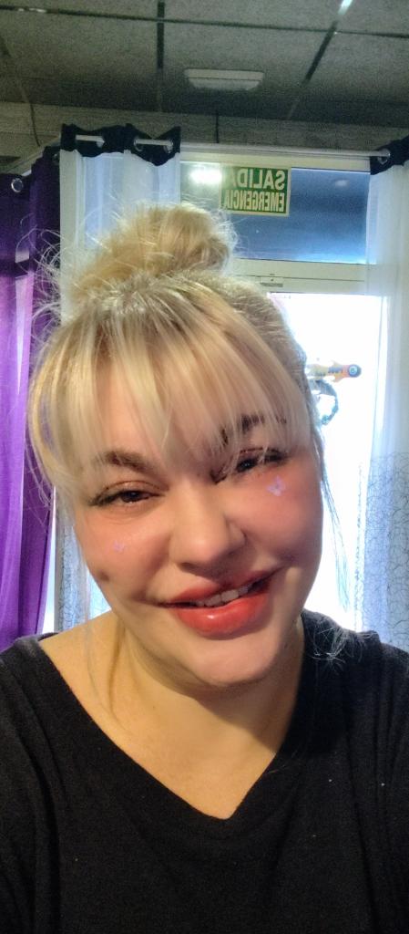 633412287: Chica busca chico en Murcia