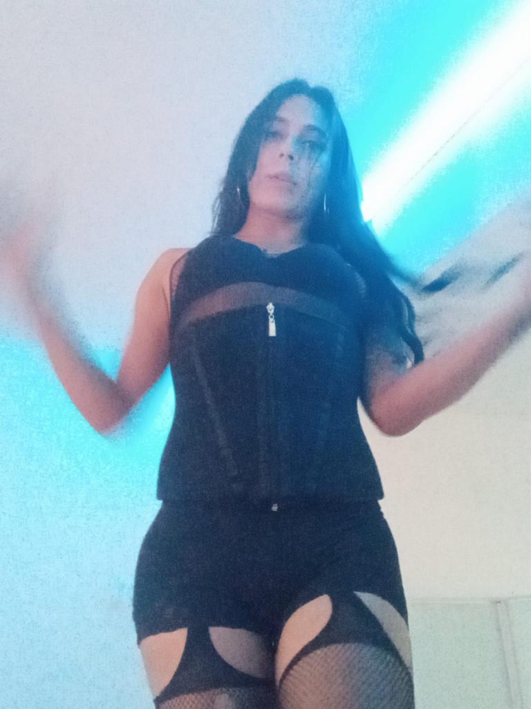 609425410: Transexual en Madrid