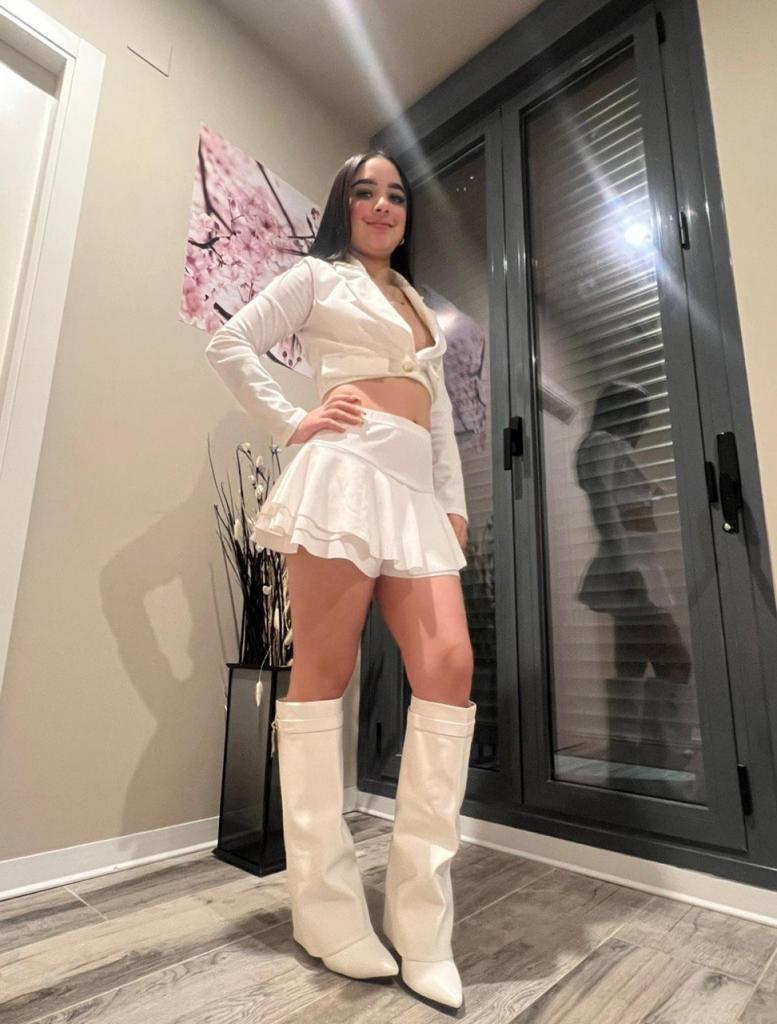 Chica busca chico en Sevilla: 