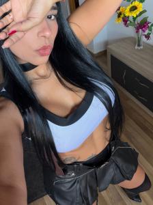 603939409: Chica busca chico en Barcelona