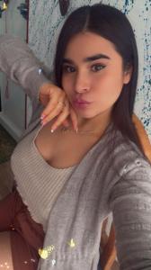 613693633: Chica busca chico en Málaga