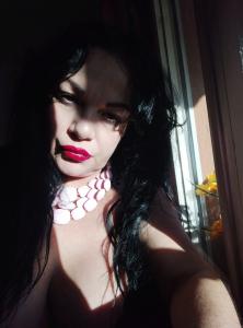 603698463: Chica busca chico en Gerona