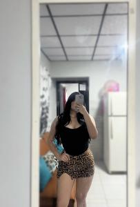 642638290: Chica busca chico en Madrid