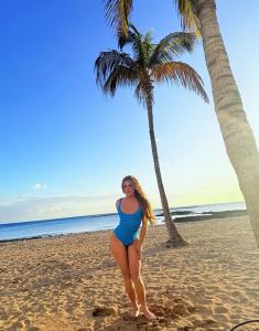 666219811: Transexual en Tenerife