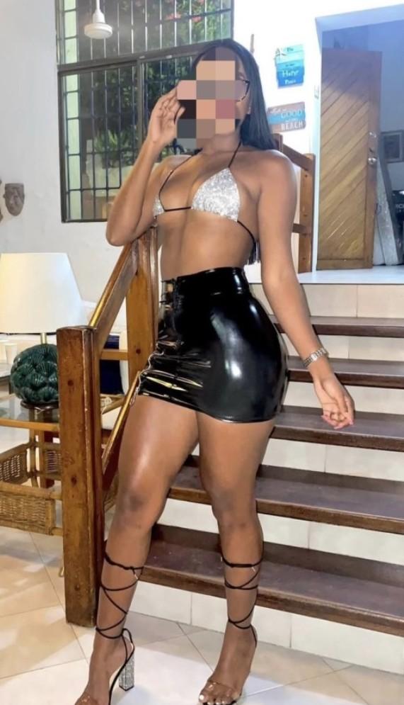 672572579: Chica busca chico en Huelva