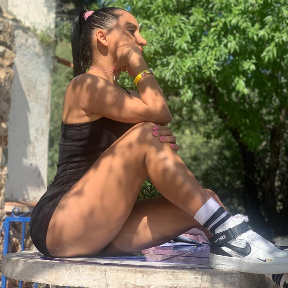 624386240: Chica busca chico en Valencia