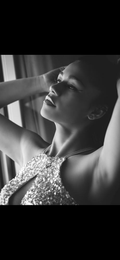 Chica busca chico en Cádiz: 