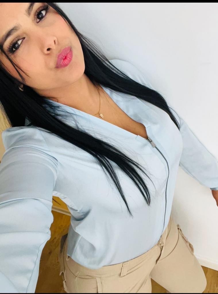 Chica busca chico en Madrid: Chica busca chico