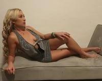 623563506: Chica busca chico en Granada