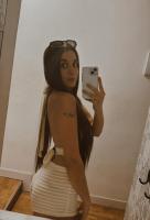 674414297: Chica busca chico en Barcelona