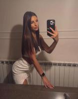 613771968: Chica busca chico en Málaga