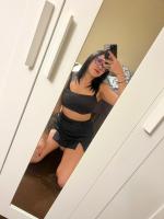 607690245: Chica busca chico en Almería