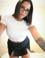 607690245: Chica busca chico en Almería