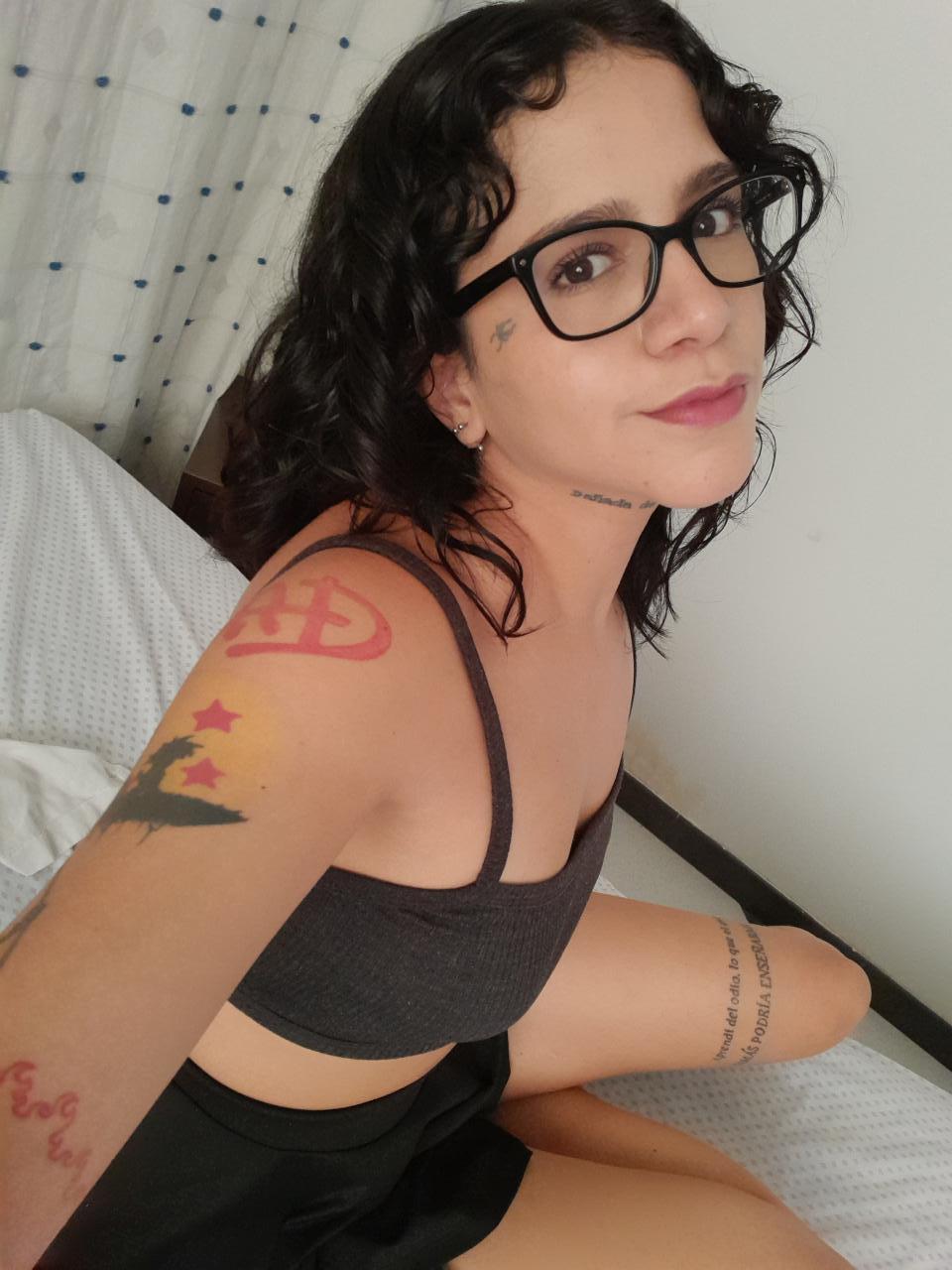 Chica busca chico en Almería: 